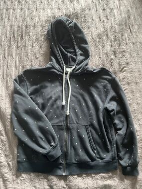 Universal Thread black flowered hoodie